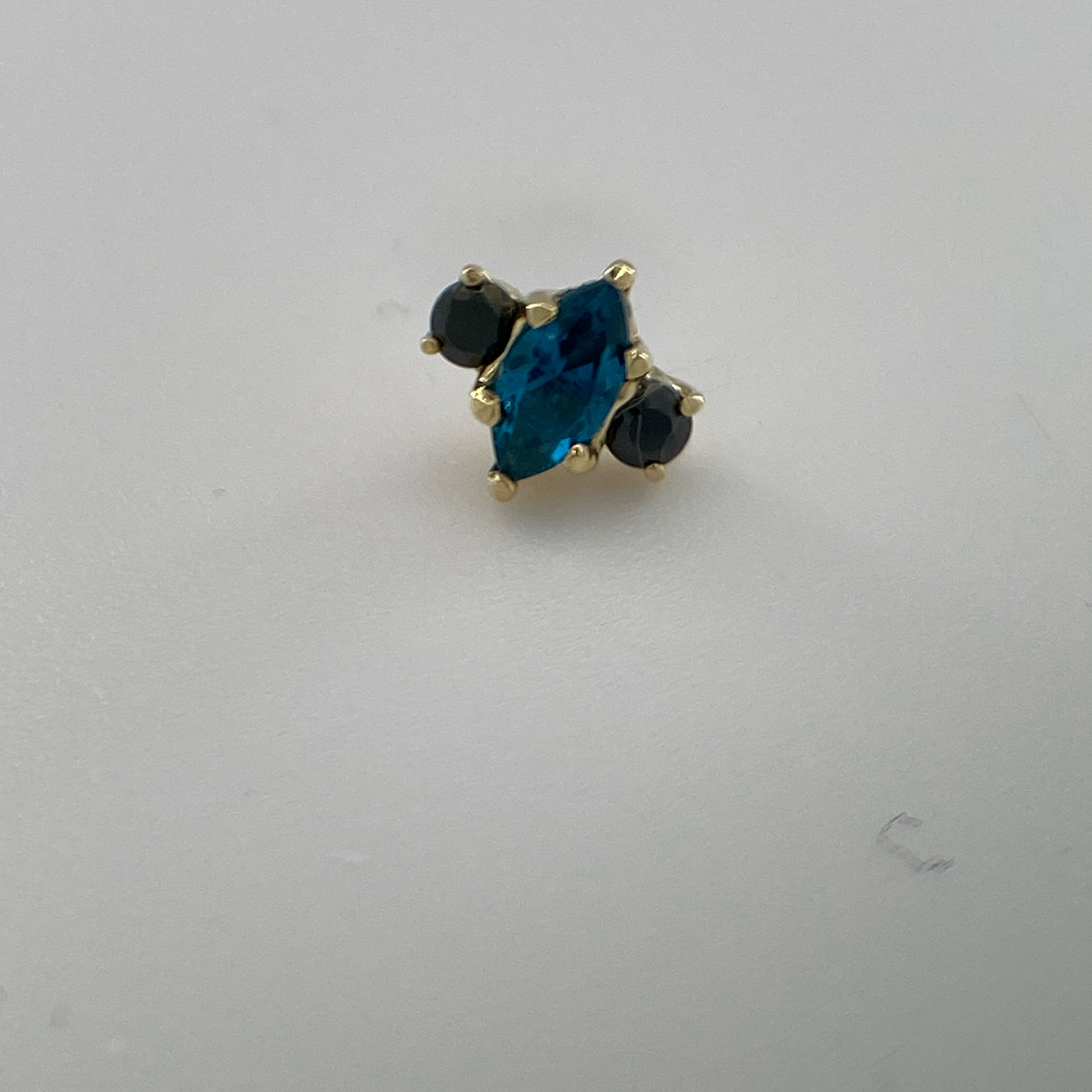 Anatometal Zia CZ Rosegold Threadless
